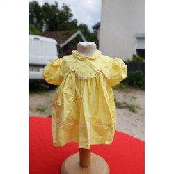 jolie petite robe jaune vintage enfant ou poupée 1 an neuve